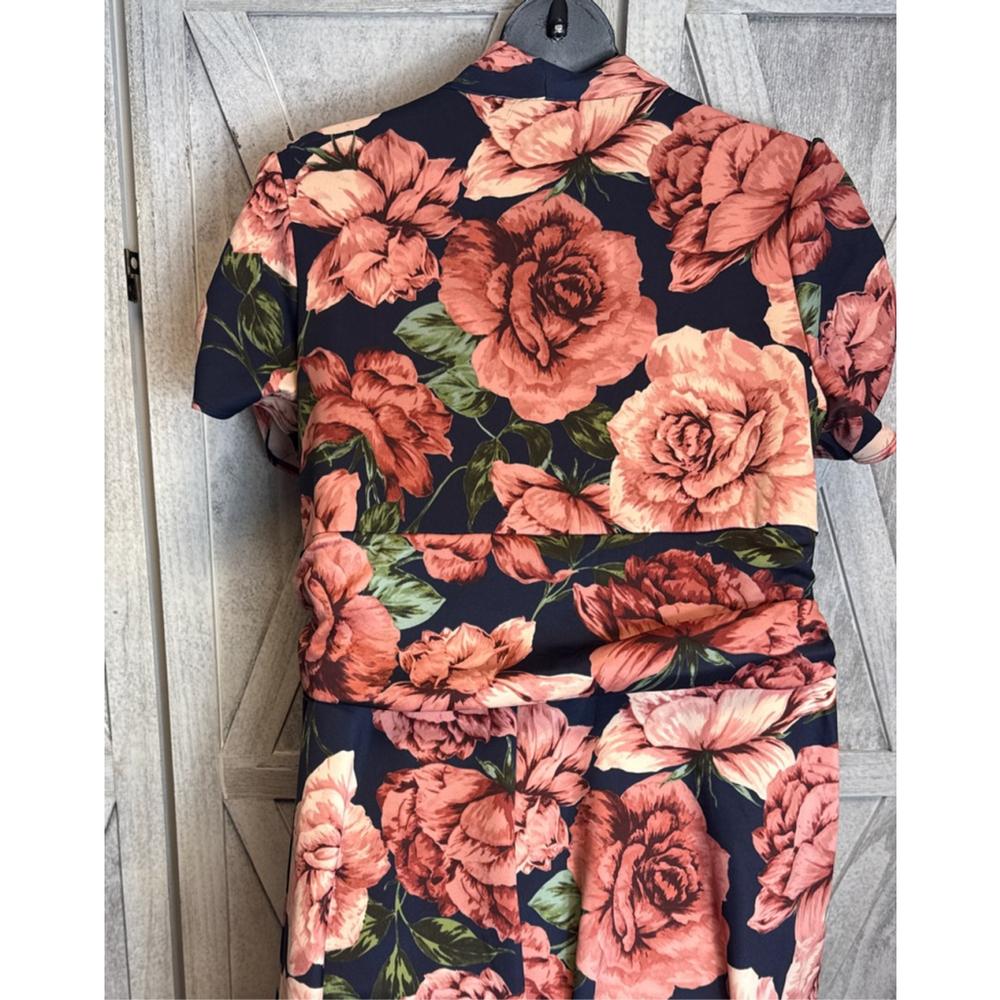 Women's Retro Licious Navy Pink Floral Dress 4X - Picture 5 of 7